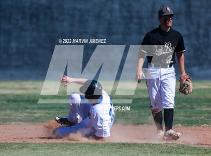 Thumbnail 3 in Nordhoff @ Oak Park photogallery.