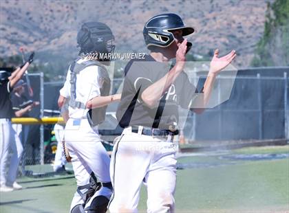 Thumbnail 1 in Nordhoff @ Oak Park photogallery.