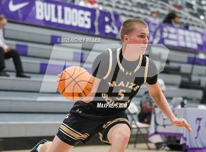 Thumbnail 2 in Maize South vs. Bryant (Hoopin on the Hill) photogallery.