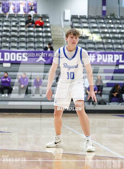 Thumbnail 3 in Maize South vs. Bryant (Hoopin on the Hill) photogallery.