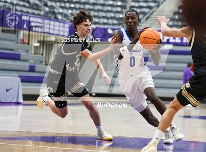 Thumbnail 3 in Maize South vs. Bryant (Hoopin on the Hill) photogallery.