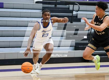 Thumbnail 3 in Maize South vs. Bryant (Hoopin on the Hill) photogallery.