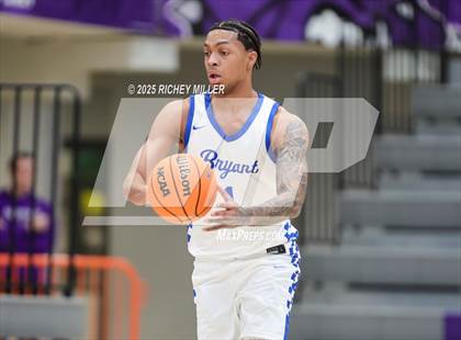 Thumbnail 1 in Maize South vs. Bryant (Hoopin on the Hill) photogallery.
