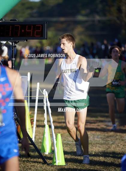 Thumbnail 1 in FHSAA 2A Region 1 Final photogallery.