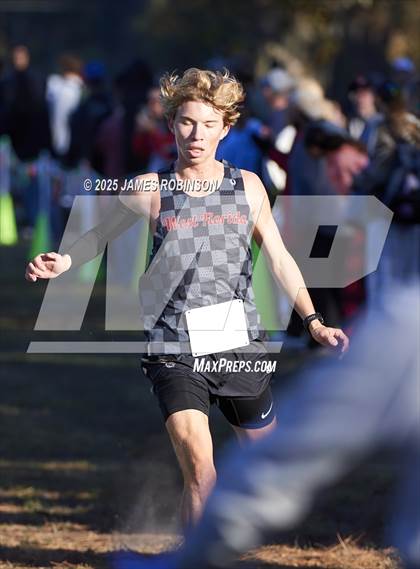 Thumbnail 3 in FHSAA 2A Region 1 Final photogallery.