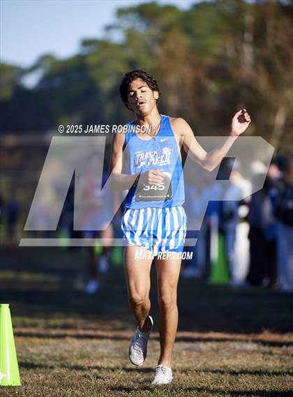 Thumbnail 2 in FHSAA 2A Region 1 Final photogallery.