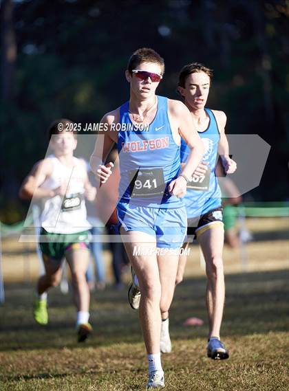 Thumbnail 3 in FHSAA 2A Region 1 Final photogallery.