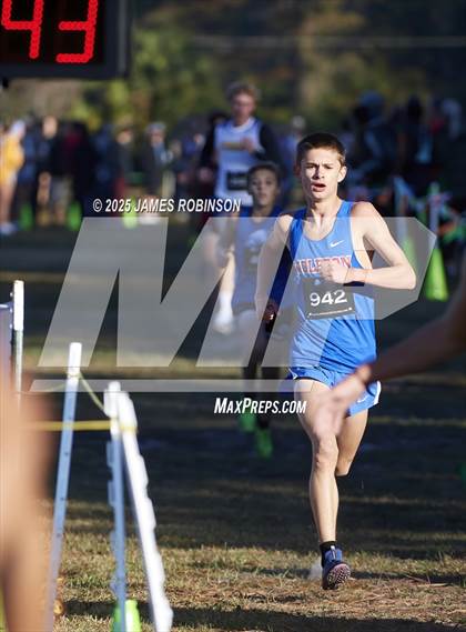 Thumbnail 2 in FHSAA 2A Region 1 Final photogallery.