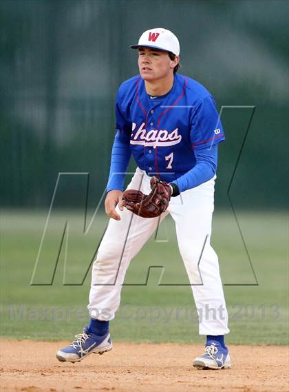 Thumbnail 2 in Westlake vs Cedar Ridge (5A Region 2 Bi-District Playoff) photogallery.