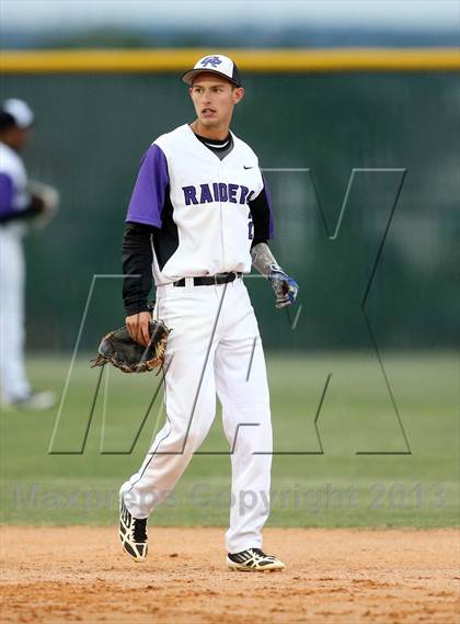 Thumbnail 3 in Westlake vs Cedar Ridge (5A Region 2 Bi-District Playoff) photogallery.