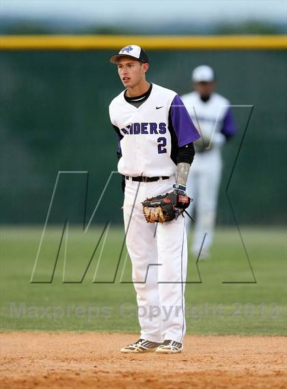 Thumbnail 3 in Westlake vs Cedar Ridge (5A Region 2 Bi-District Playoff) photogallery.