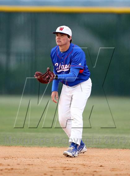 Thumbnail 3 in Westlake vs Cedar Ridge (5A Region 2 Bi-District Playoff) photogallery.