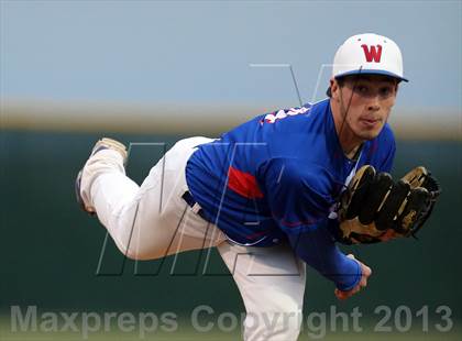 Thumbnail 3 in Westlake vs Cedar Ridge (5A Region 2 Bi-District Playoff) photogallery.