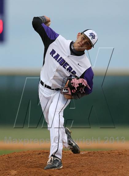 Thumbnail 3 in Westlake vs Cedar Ridge (5A Region 2 Bi-District Playoff) photogallery.