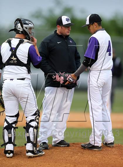 Thumbnail 3 in Westlake vs Cedar Ridge (5A Region 2 Bi-District Playoff) photogallery.