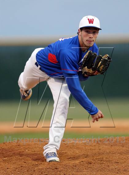 Thumbnail 1 in Westlake vs Cedar Ridge (5A Region 2 Bi-District Playoff) photogallery.