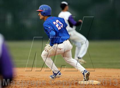 Thumbnail 3 in Westlake vs Cedar Ridge (5A Region 2 Bi-District Playoff) photogallery.