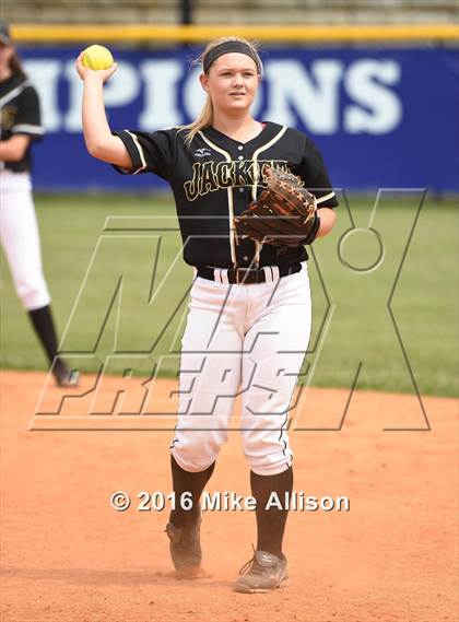 Thumbnail 2 in Sale Creek vs Lookout Valley photogallery.