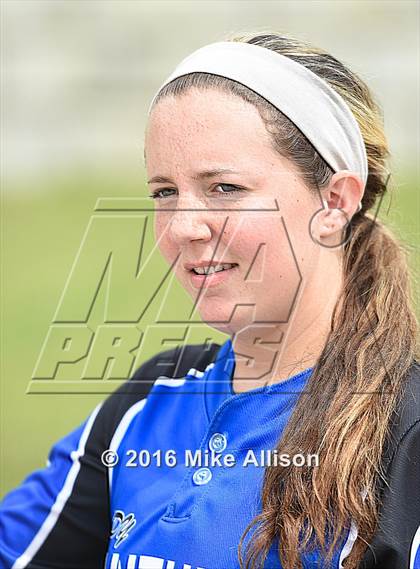 Thumbnail 3 in Sale Creek vs Lookout Valley photogallery.