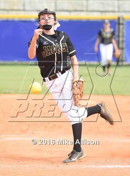 Thumbnail 1 in Sale Creek vs Lookout Valley photogallery.