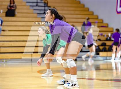 Thumbnail 1 in Grand Oaks vs Willis photogallery.