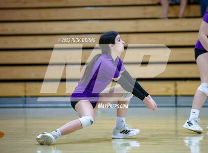 Thumbnail 2 in Grand Oaks vs Willis photogallery.