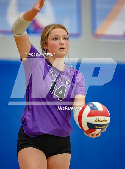 Thumbnail 1 in Grand Oaks vs Willis photogallery.