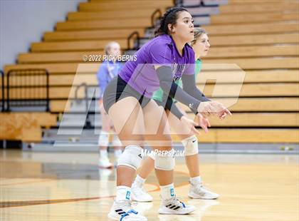 Thumbnail 1 in Grand Oaks vs Willis photogallery.