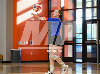 Thumbnail 1 in Grand Oaks vs Willis photogallery.