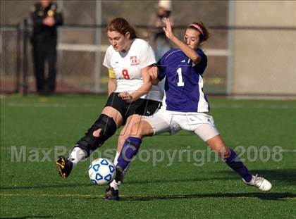 Thumbnail 1 in Rye vs. Cortland (NYSPHSAA Class A Semifinal) photogallery.