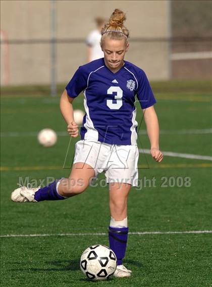 Thumbnail 3 in Rye vs. Cortland (NYSPHSAA Class A Semifinal) photogallery.
