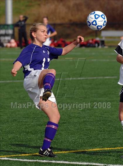 Thumbnail 2 in Rye vs. Cortland (NYSPHSAA Class A Semifinal) photogallery.