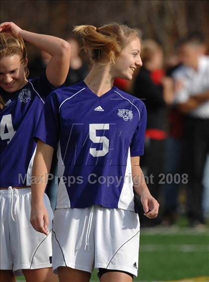 Thumbnail 1 in Rye vs. Cortland (NYSPHSAA Class A Semifinal) photogallery.
