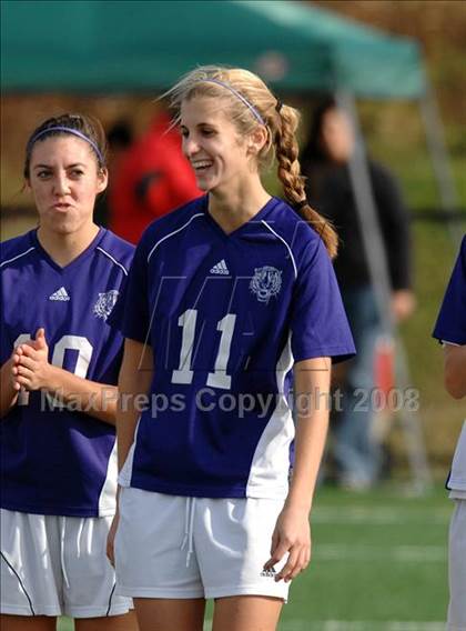 Thumbnail 3 in Rye vs. Cortland (NYSPHSAA Class A Semifinal) photogallery.
