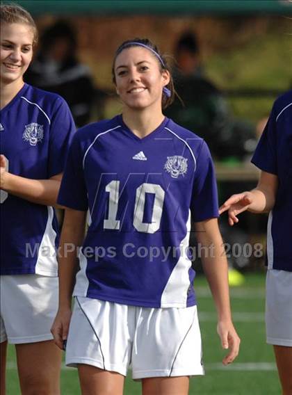 Thumbnail 2 in Rye vs. Cortland (NYSPHSAA Class A Semifinal) photogallery.