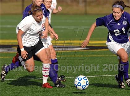 Thumbnail 1 in Rye vs. Cortland (NYSPHSAA Class A Semifinal) photogallery.