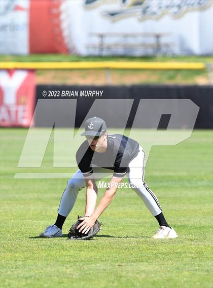 Thumbnail 3 in Jesuit vs West Linn (OSAA 6A Final) photogallery.