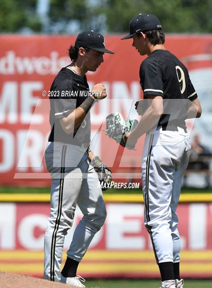 Thumbnail 1 in Jesuit vs West Linn (OSAA 6A Final) photogallery.