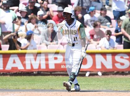 Thumbnail 1 in Jesuit vs West Linn (OSAA 6A Final) photogallery.