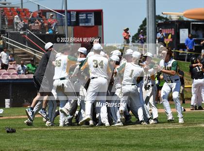 Thumbnail 1 in Jesuit vs West Linn (OSAA 6A Final) photogallery.