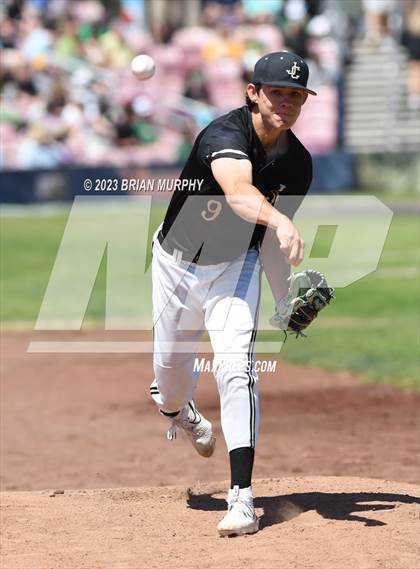 Thumbnail 2 in Jesuit vs West Linn (OSAA 6A Final) photogallery.