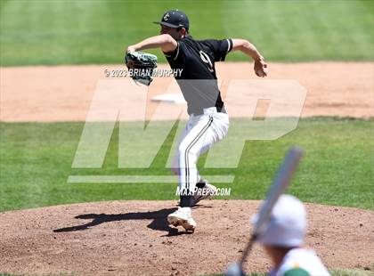 Thumbnail 1 in Jesuit vs West Linn (OSAA 6A Final) photogallery.