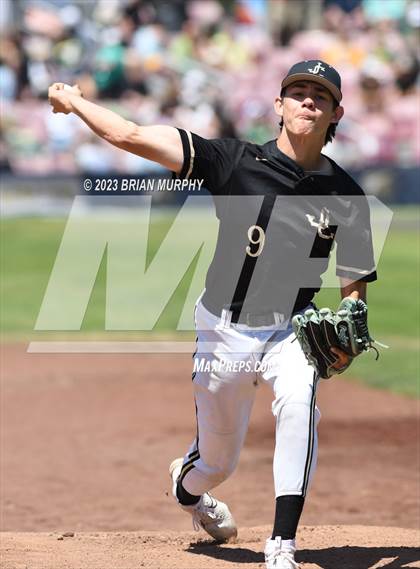 Thumbnail 2 in Jesuit vs West Linn (OSAA 6A Final) photogallery.