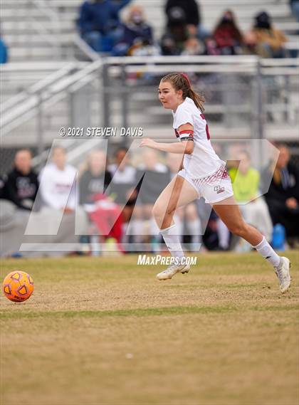 Thumbnail 3 in Red Mountain vs. Perry (AIA 6A Quarterfinals) photogallery.