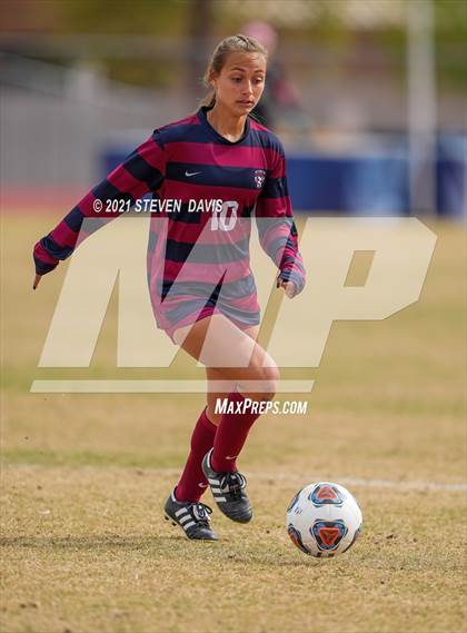 Thumbnail 1 in Red Mountain vs. Perry (AIA 6A Quarterfinals) photogallery.