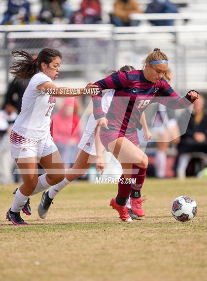 Thumbnail 1 in Red Mountain vs. Perry (AIA 6A Quarterfinals) photogallery.