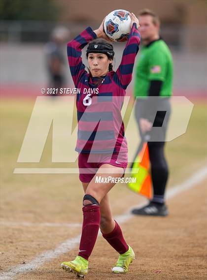 Thumbnail 1 in Red Mountain vs. Perry (AIA 6A Quarterfinals) photogallery.