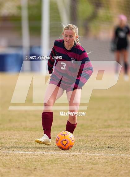 Thumbnail 2 in Red Mountain vs. Perry (AIA 6A Quarterfinals) photogallery.