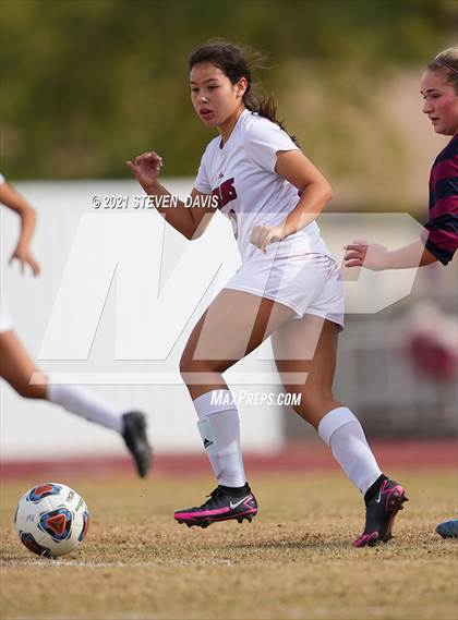 Thumbnail 3 in Red Mountain vs. Perry (AIA 6A Quarterfinals) photogallery.
