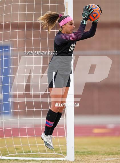 Thumbnail 1 in Red Mountain vs. Perry (AIA 6A Quarterfinals) photogallery.
